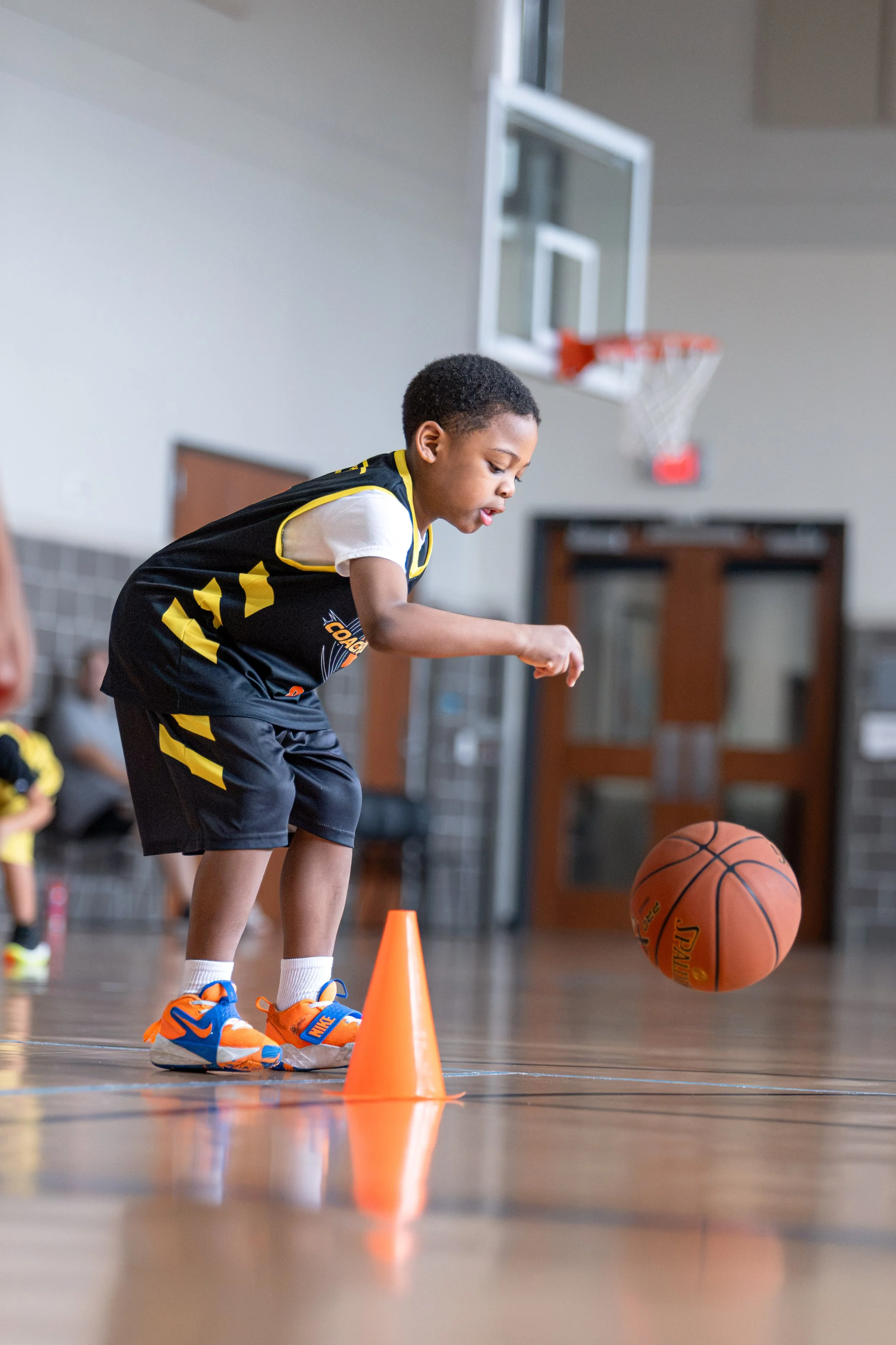 What Real Basketball Development Looks Like for Kids Ages 6–15