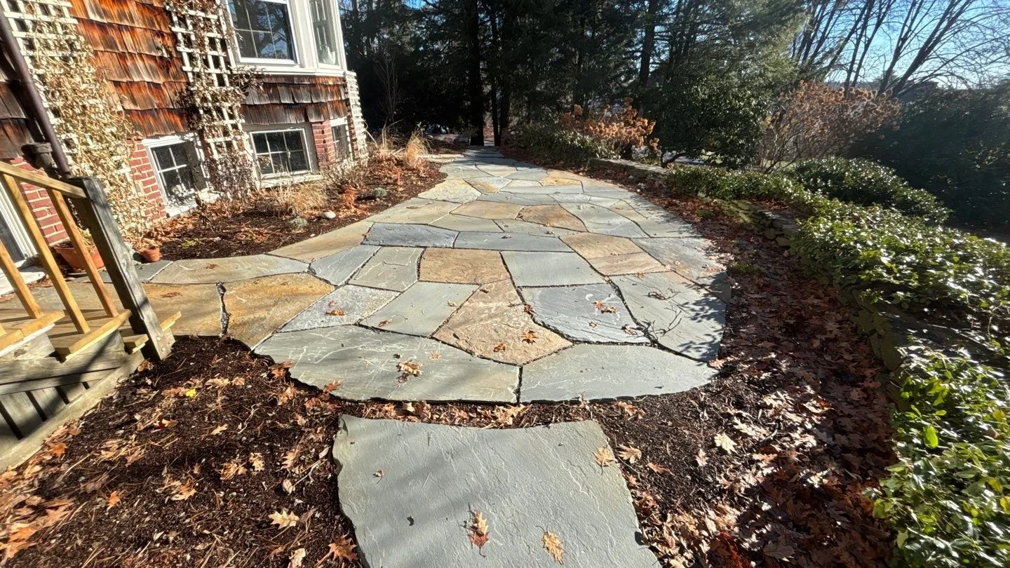 Bluestone Irregular Flagstone Website-2-Dec 20 2025 04_13pm-kohu.jpg