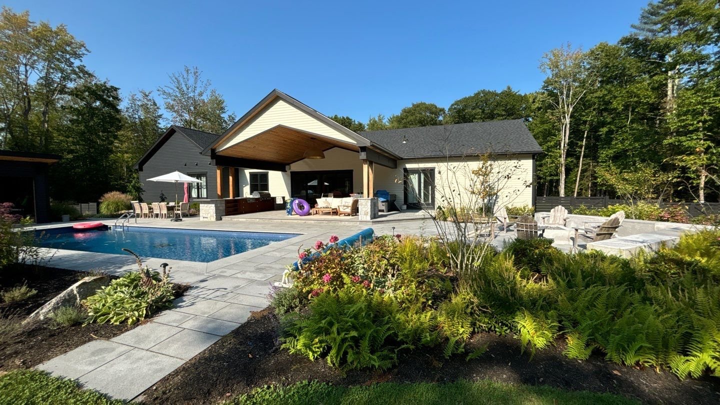 Backyard Pool Patio