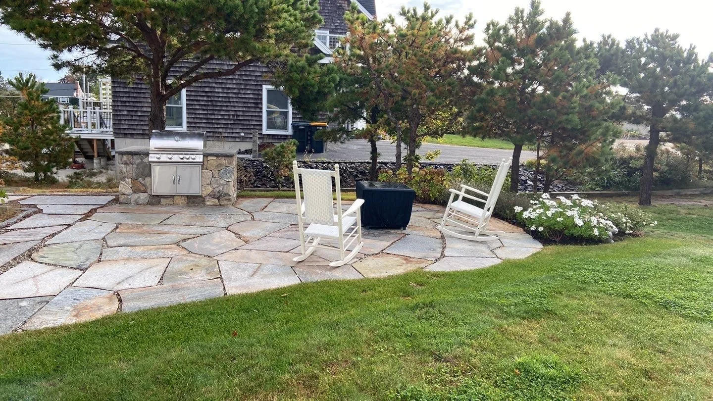Irregular Flagstone Patio
