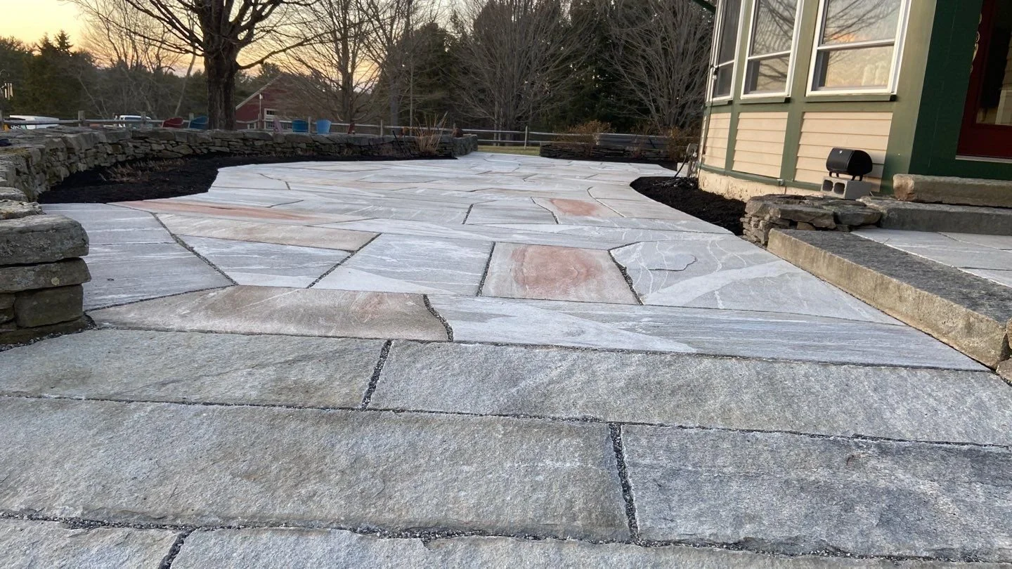 Irregular Flagstone Patio