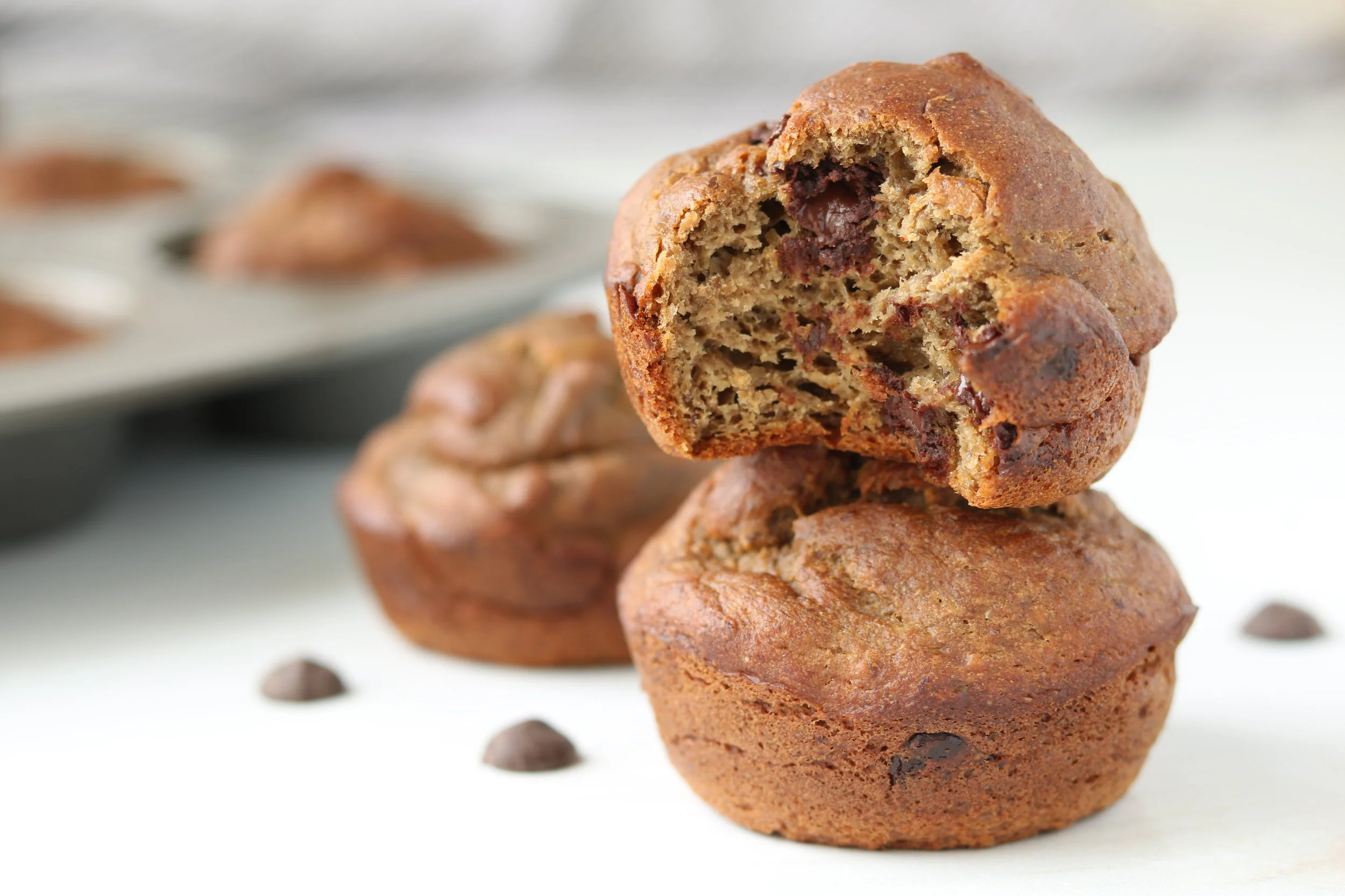 Healthy Vegan Banana Dark Chocolate Chip Muffins