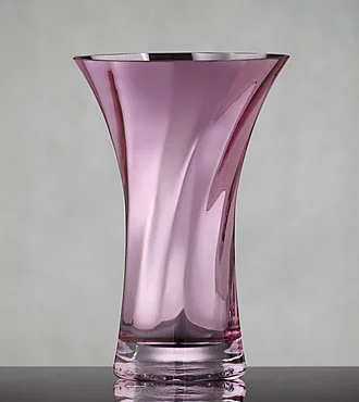 15-V6E_alt2_330x370.jpg