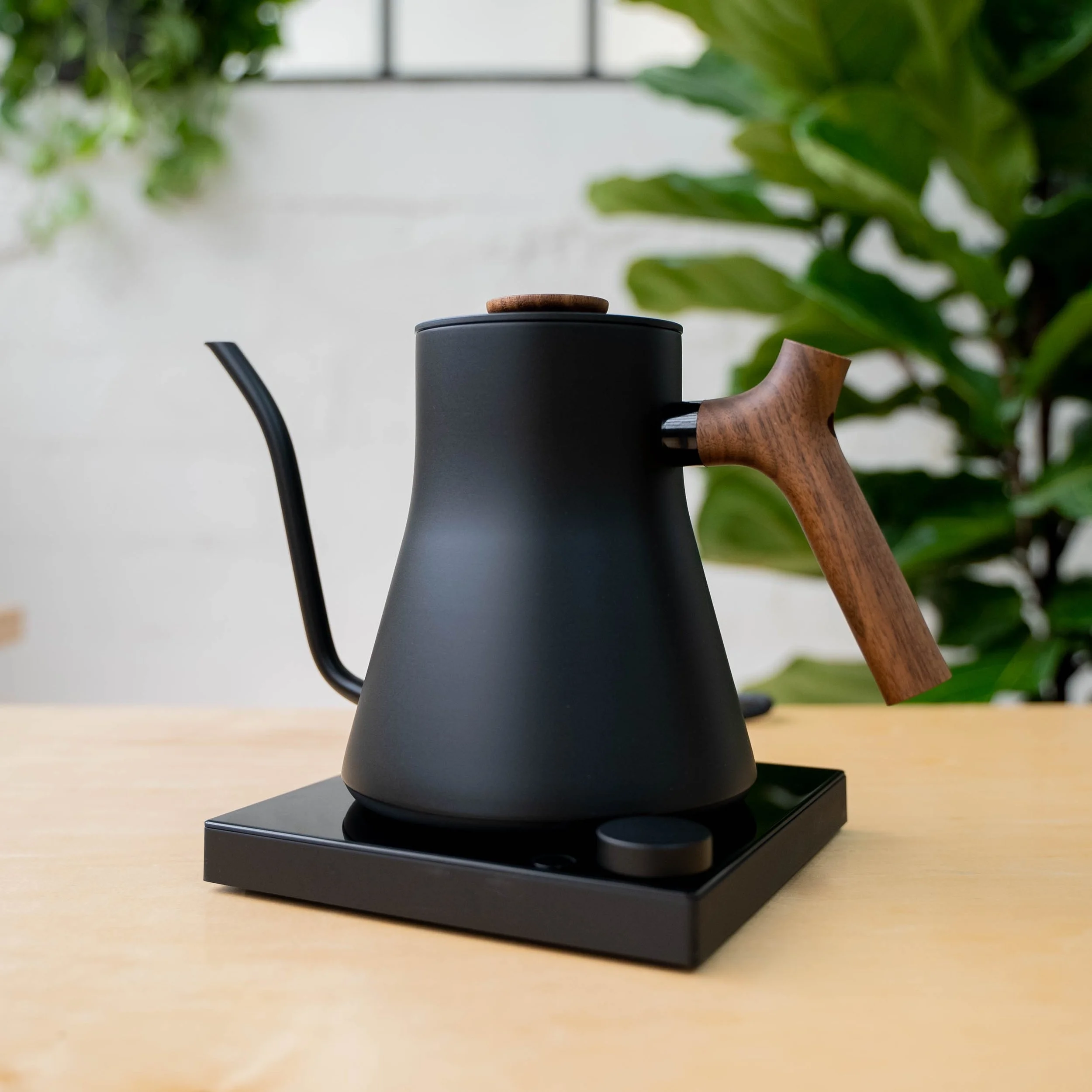 Stagg EKG Pro + Pro Studio — coffeehaus Stagg EKG Pro + Pro Studio — coffeehaus