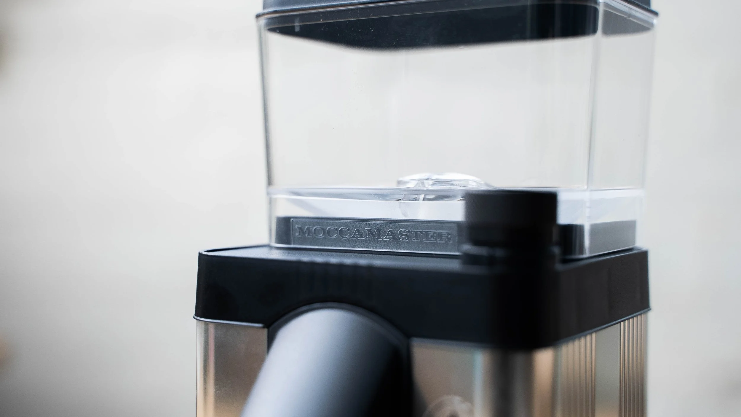 Moccamaster KM5 Burr Grinder — coffeehaus