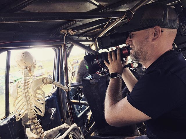 Operating in FL on a killer show.
.
.
.
#cameraoperator #discoverychannel #skeleton #sony #sonyfs7 #canon #canon17120 #applewatch #metabones