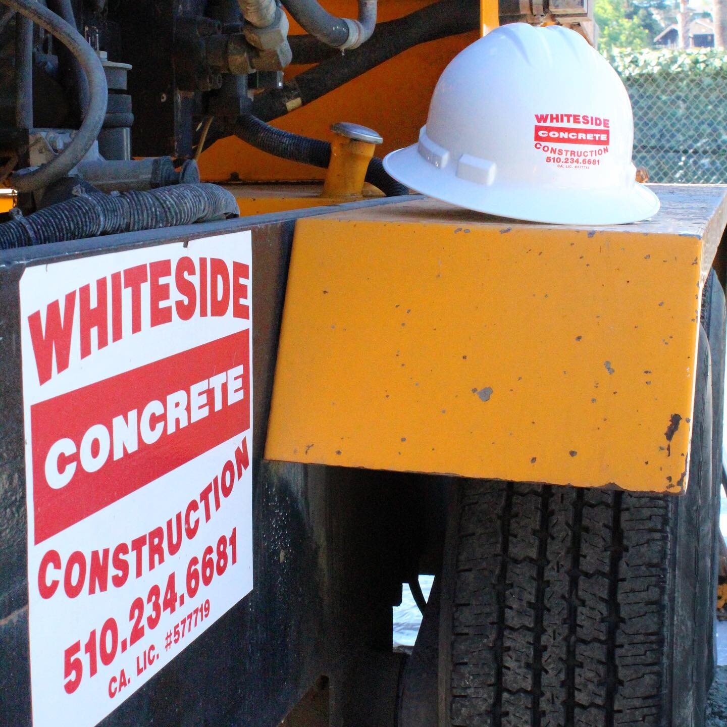 Whiteside Concrete Construction 👷👷&zwj;♀️👷&zwj;♂️