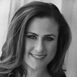 Samantha Datz, Lead Trainer Samantha is a leading lifestyle and fitness expert, committed to furthering a movement of feel-good exercise and empowerment. She has trained top professional athletes and celebrities and his been featured in numerous fitness publications and television shows. Her blog, #WorkoutWednesday, is featured on health and beauty website ShareTheGlam.com. She is a Lead Trainer at Real Pilates.