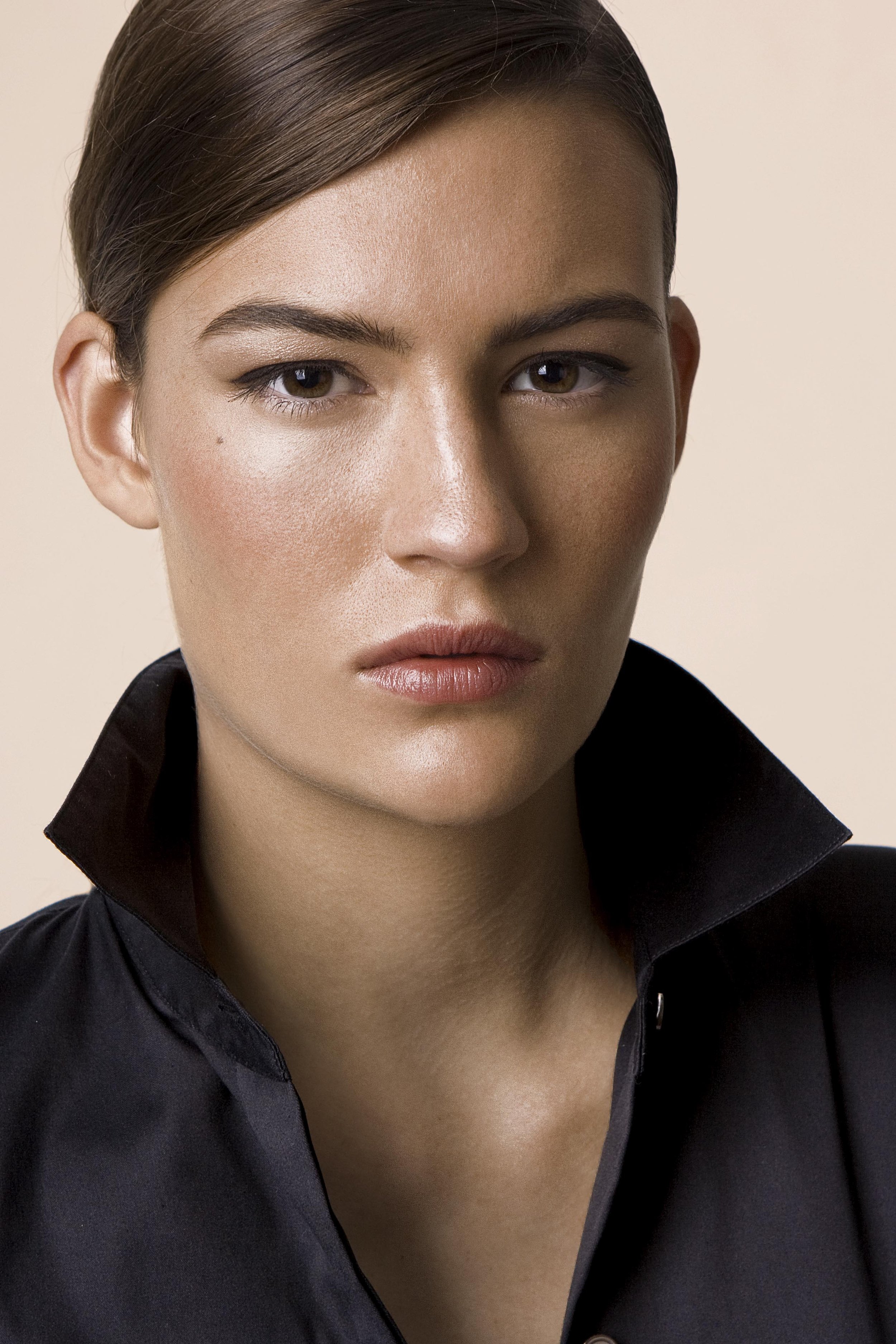 mariaback copy.jpg