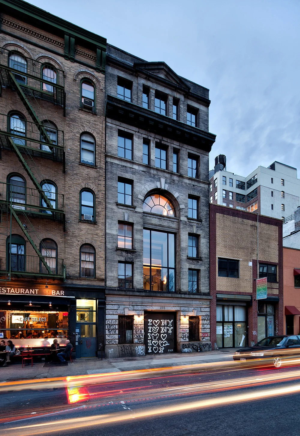 214lafayette facade.jpg