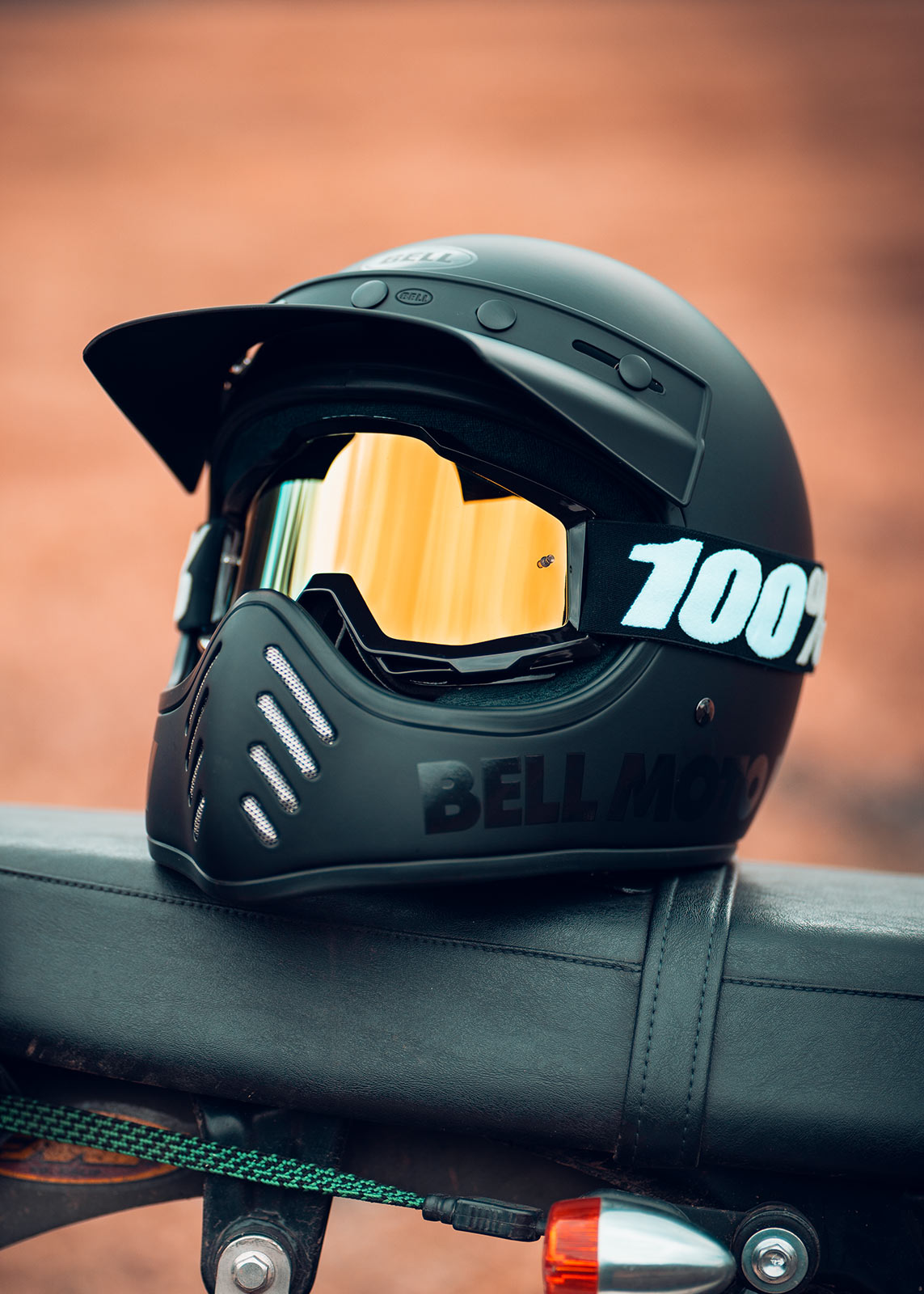 The Bell Moto-3 Blackout Helmet Review PART 1 — Moto Zuc