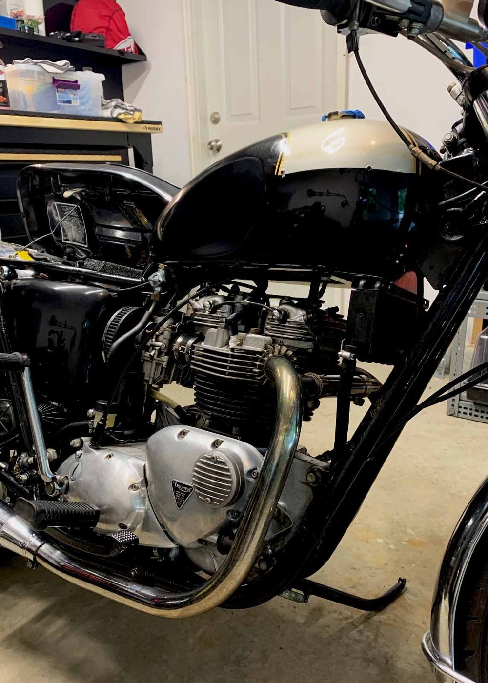 RJ Classic Triumph Motorcycle Parts T120 Bonneville Engine Rebuilt And Rebuilt Retaining