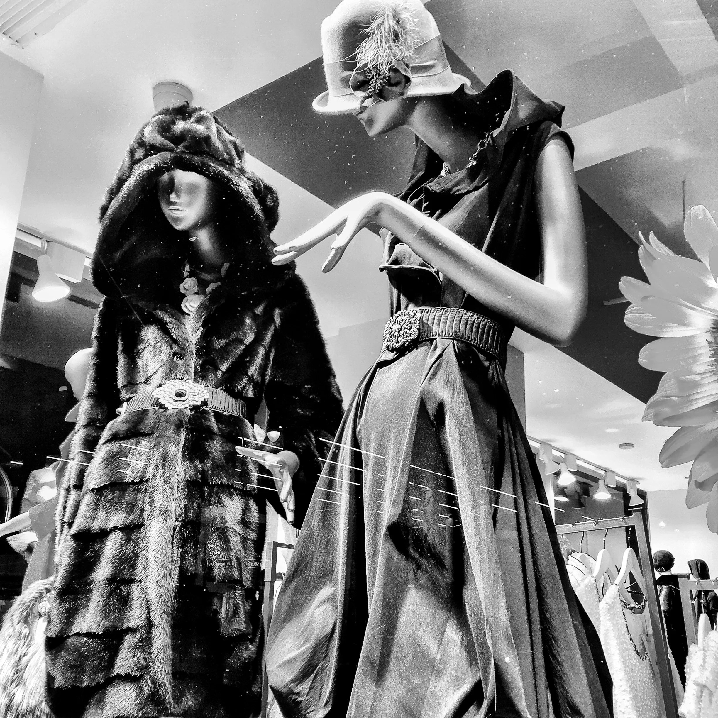 Untitled (#philly_mannequins take on Manhattan)_2016_Laura Storck.jpg