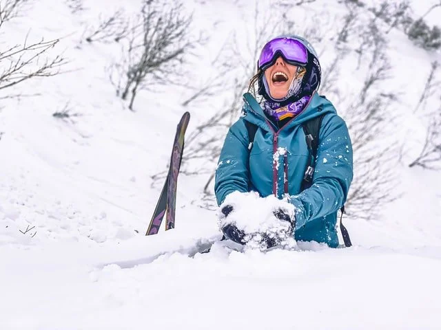 3 Tips for Caring for Your Skin When You Love Winter Sports