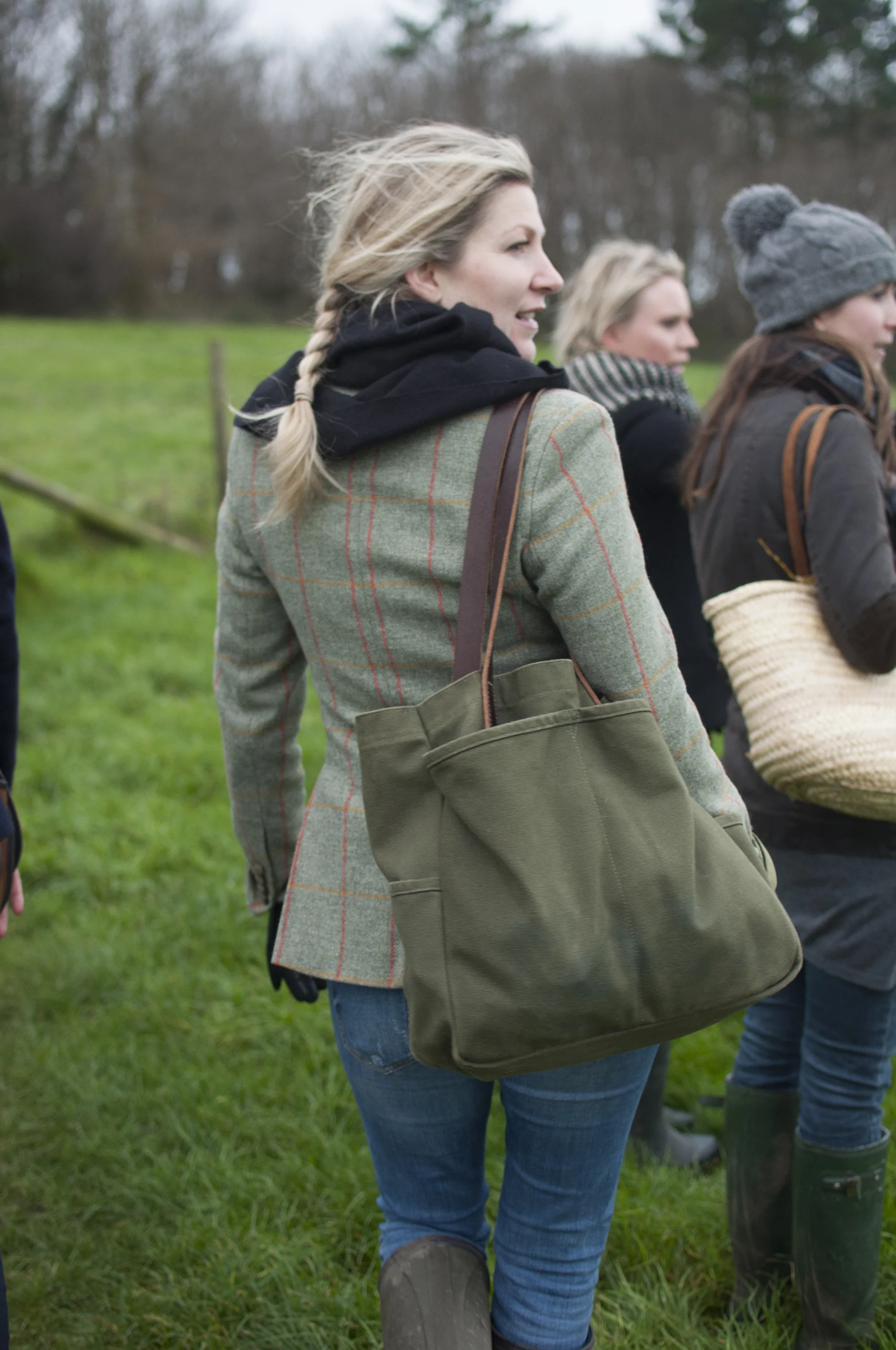 AnnWhittaker_England_Foraging5.jpg