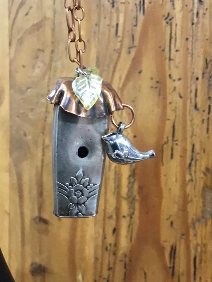 birdhouse.jpg