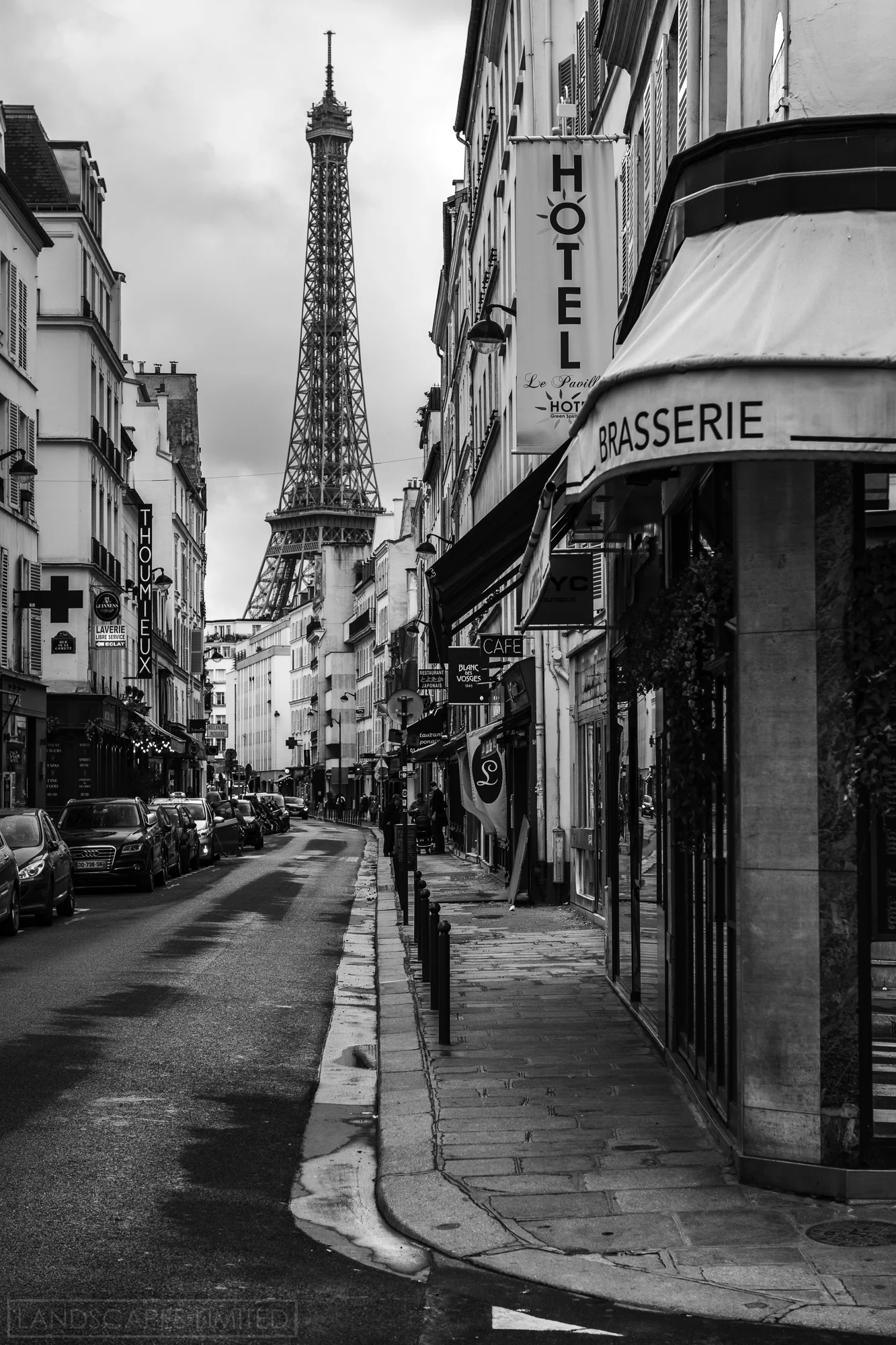 Rue Saint Dominique (1 of 1).jpg