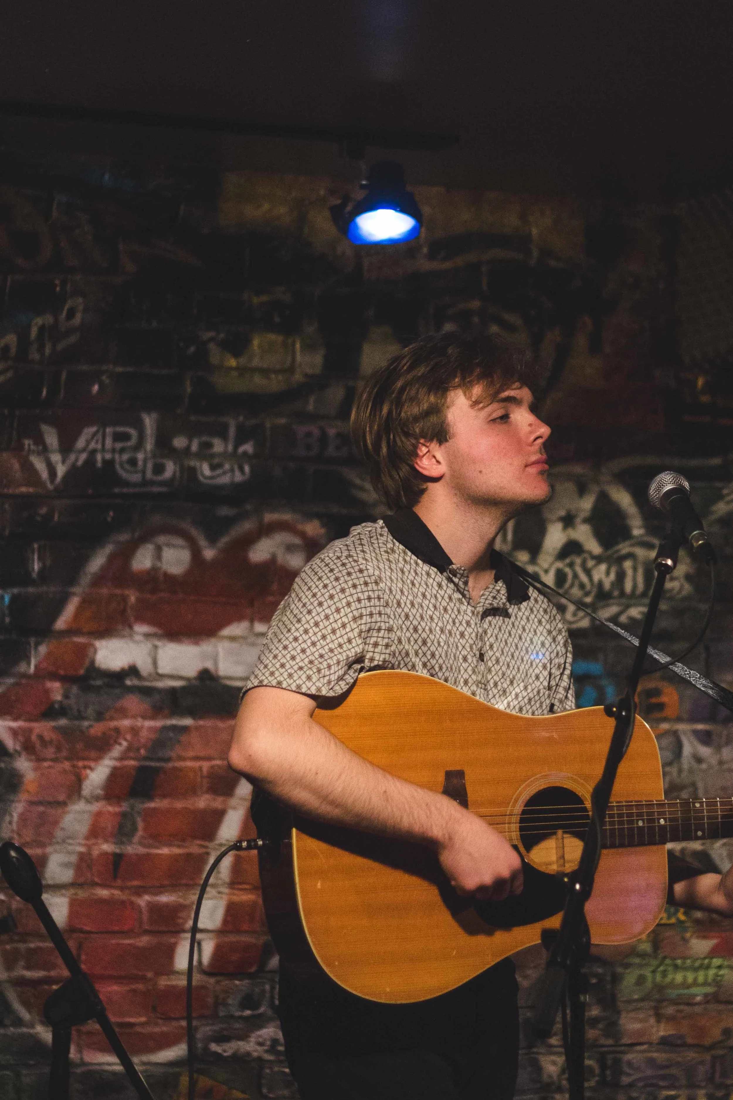 Live Music: Littleboybigheadonbike