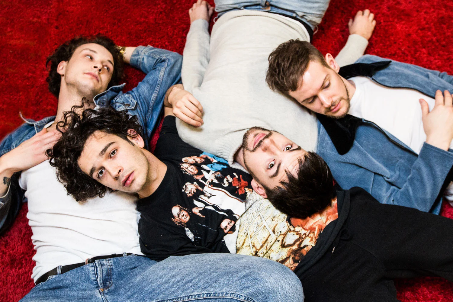 Review: Give Yourself A Try by the 1975