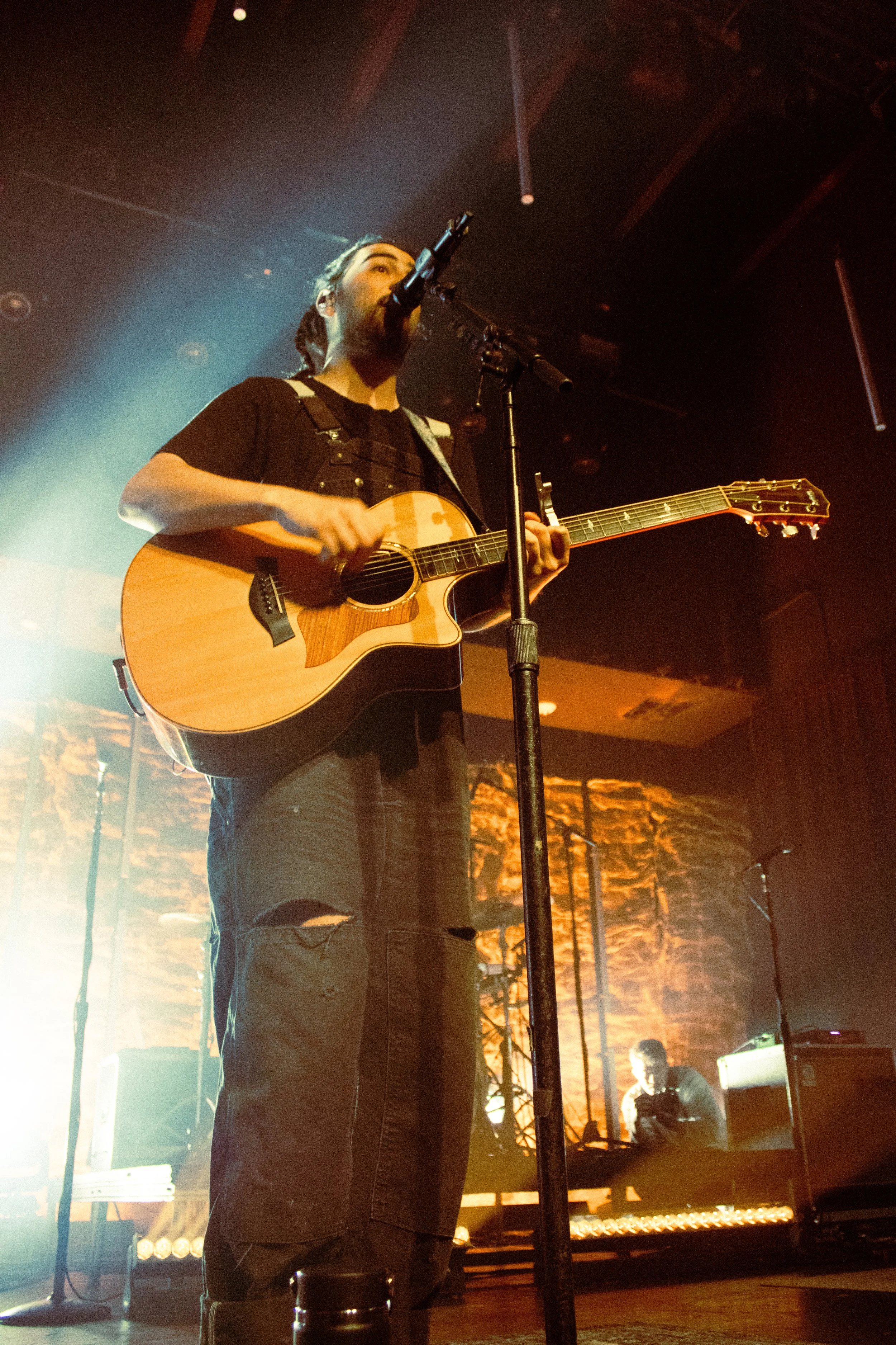 Live Music: Noah Kahan