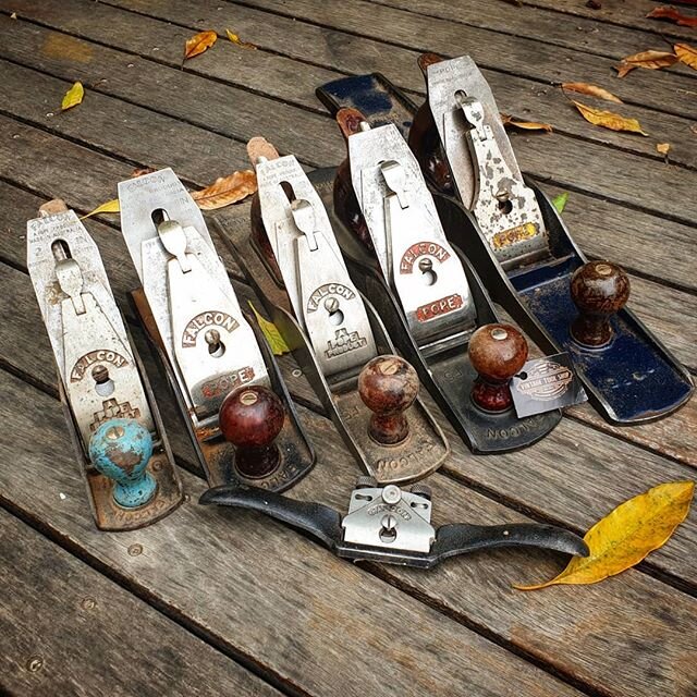 For Christmas I received an addition to  my little family of Pope planes, the Falcon #5 1/2 to go with the 9&quot;, #4 1/2, #5, #7 and the spokeshave.

Hope you all had a Merry Christmas too

#vintagetools #australianmade #woodworking