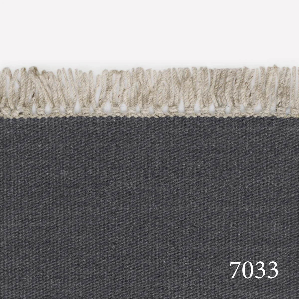 rugs-miko-kvadrat-kelim-naturally-coloured-fringes-7033.jpg