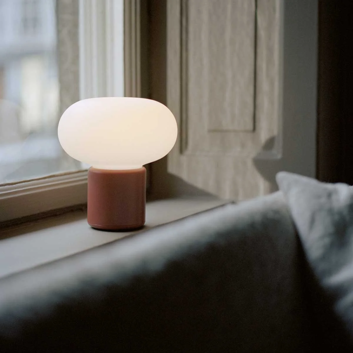 miko-new-works-karl-johan-portable-lamp.jpg