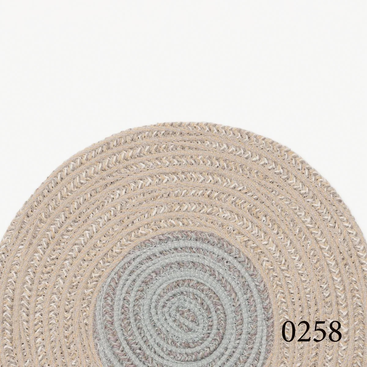rugs-miko-kvadrat-braid-bloom-0258.jpg