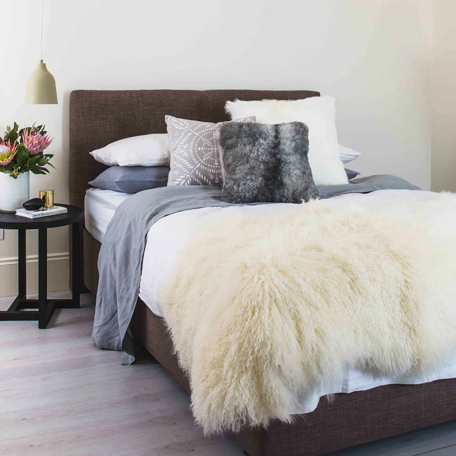 Mongolian Sheepskin Throw Rug - White