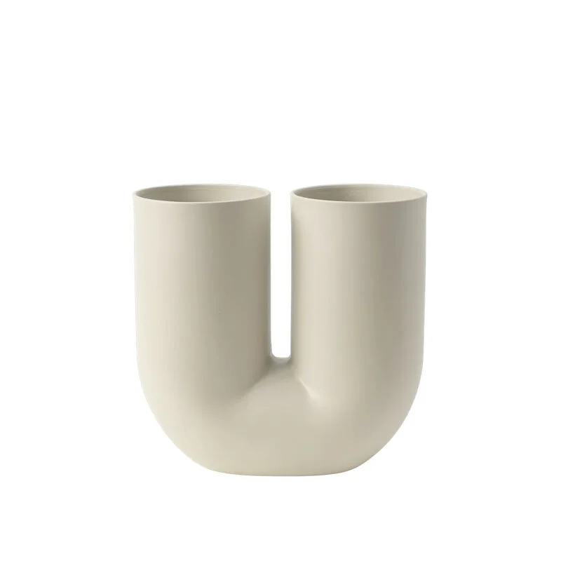 homewares-miko-muuto-kink-vase-sand.jpg