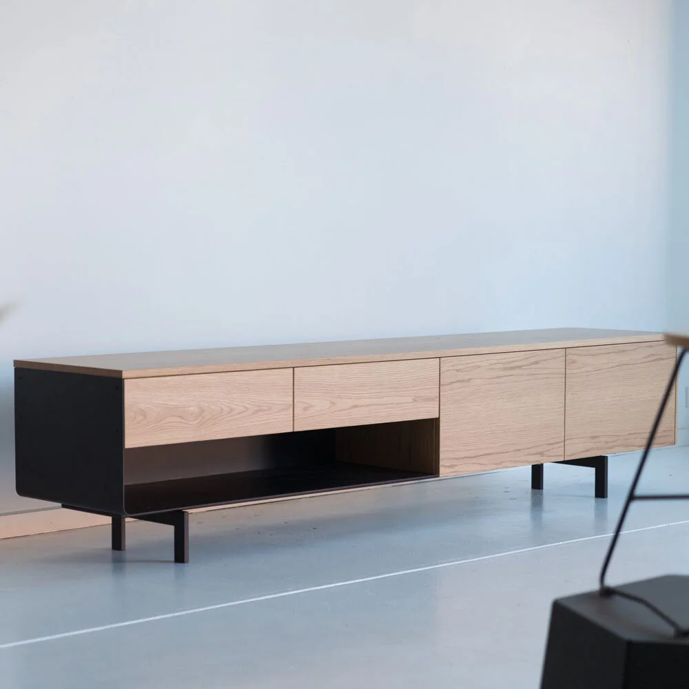 SS2200 Sideboard
