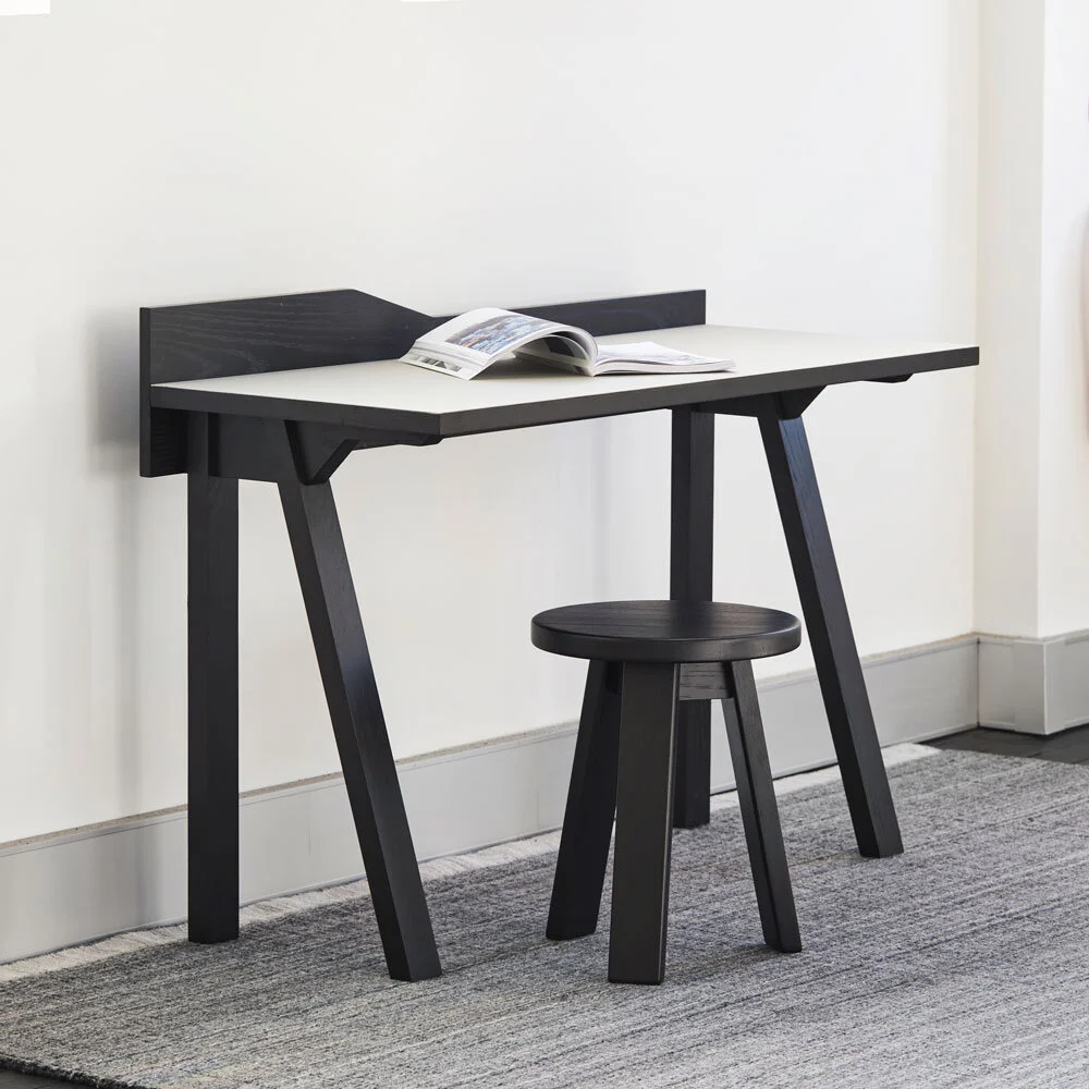 Chloe Desk