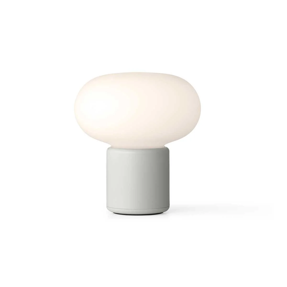 miko-new-works-karl-johan-portable-lamp7.jpg