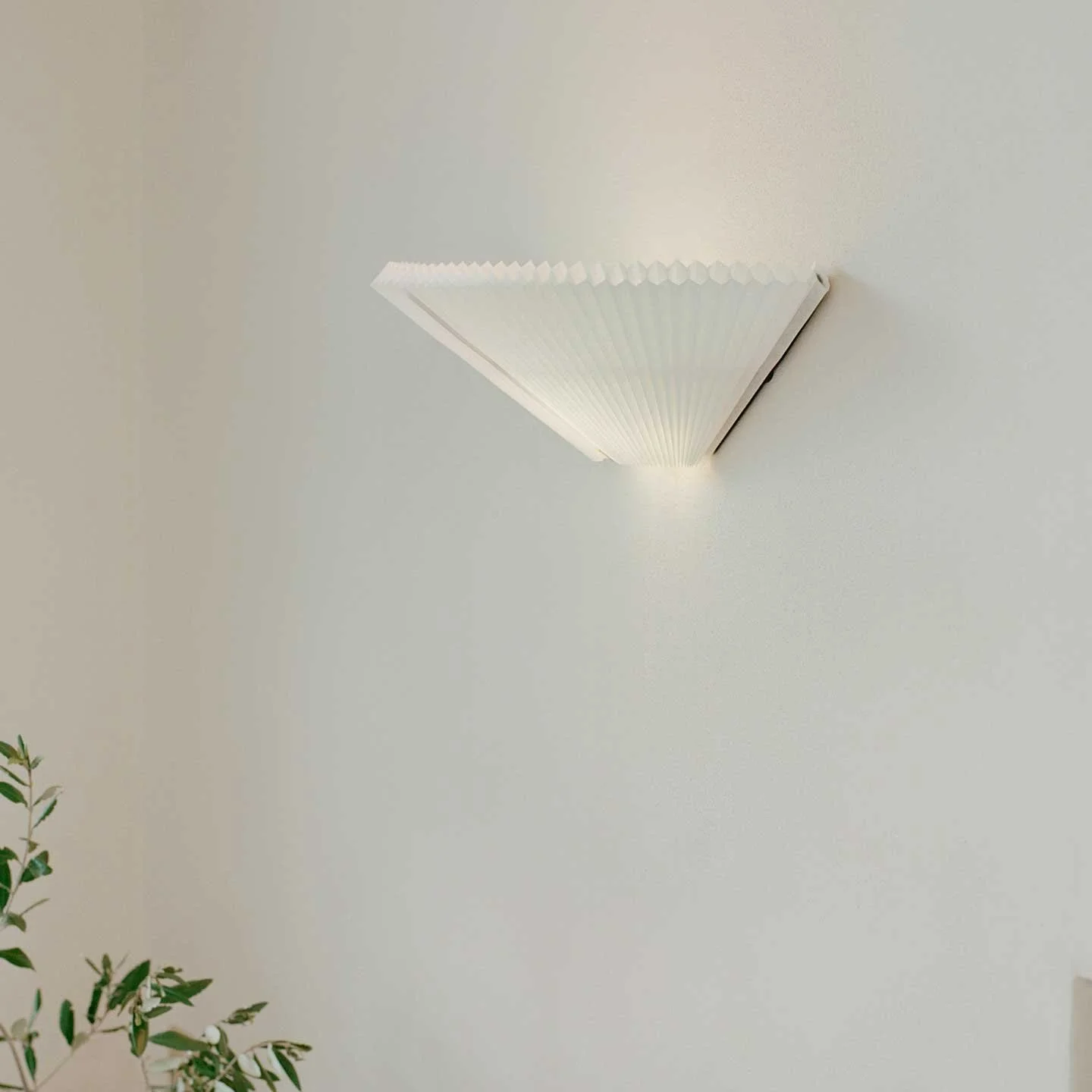Nebra Wall Lamp by New Works – Miko Designs
