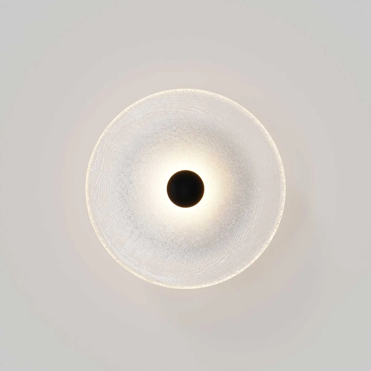 SØKTAS Coral Frosted Wall Light in Black