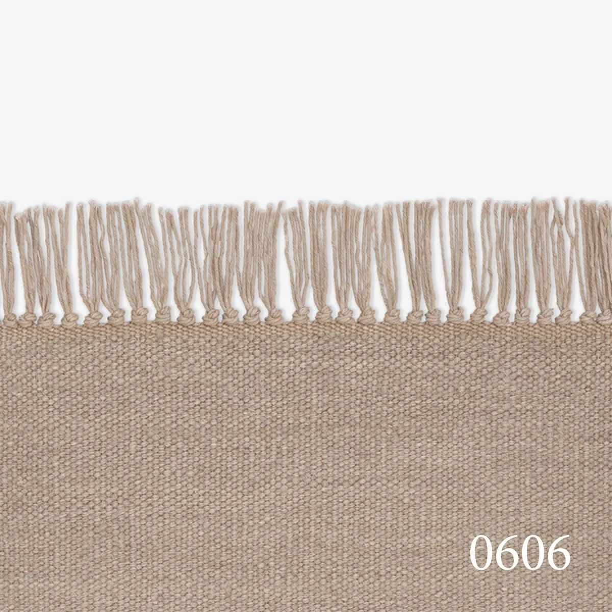 rugs-miko-kvadrat-vintage-coloured-fringes-0606.jpg