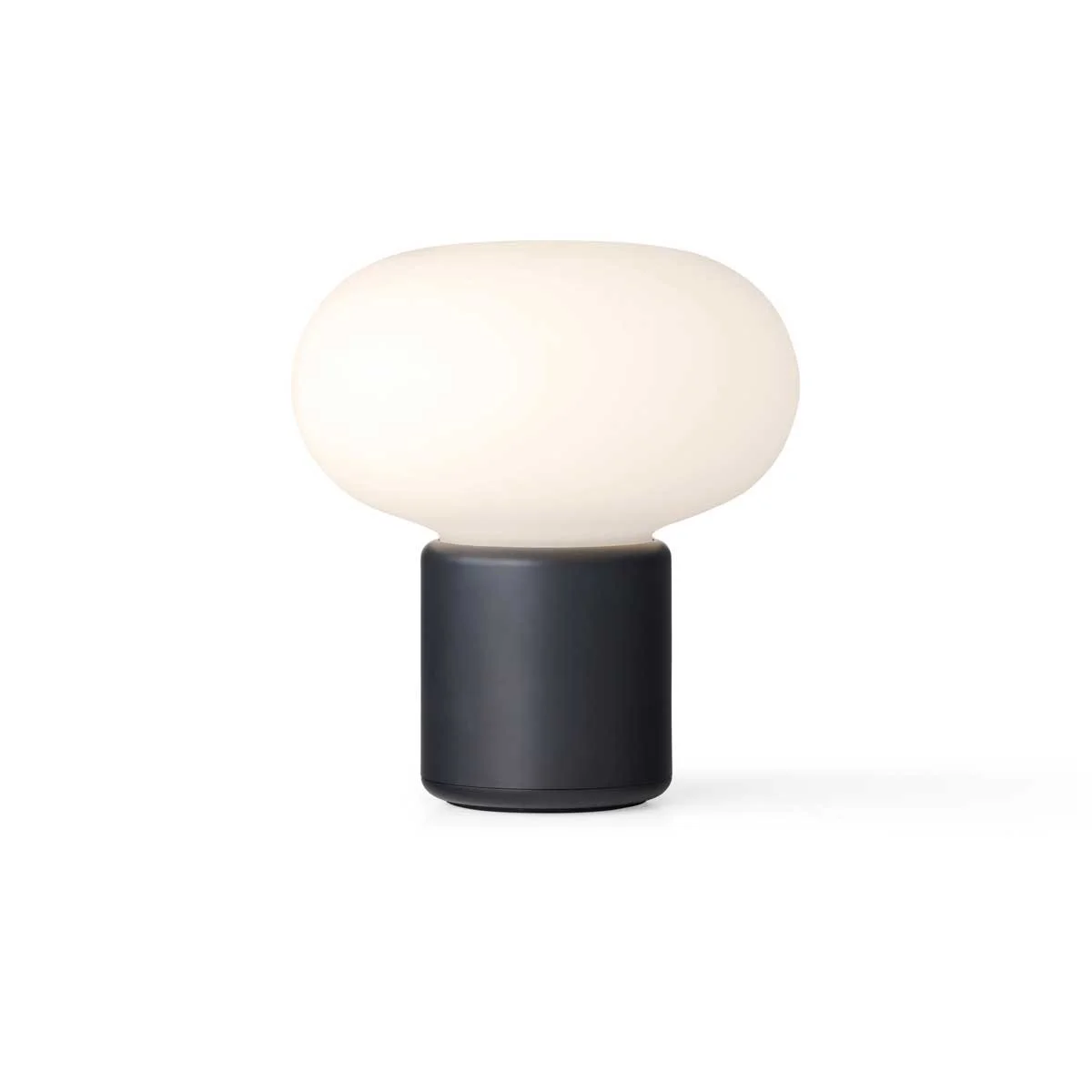 miko-new-works-karl-johan-portable-lamp4.jpg