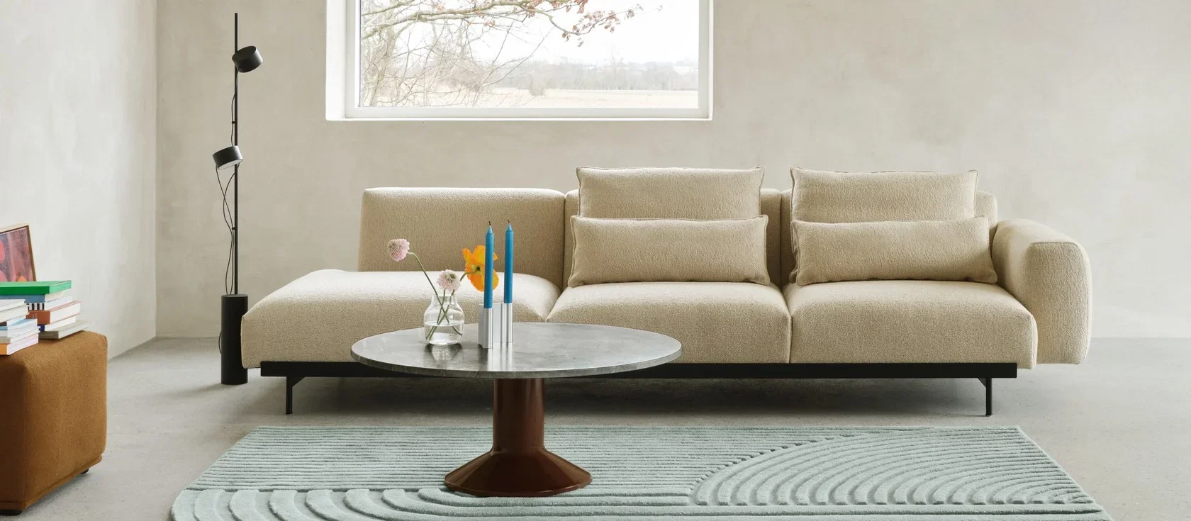 Muuto's In Situ 3-seater sofa with the Post Floor Lamp.