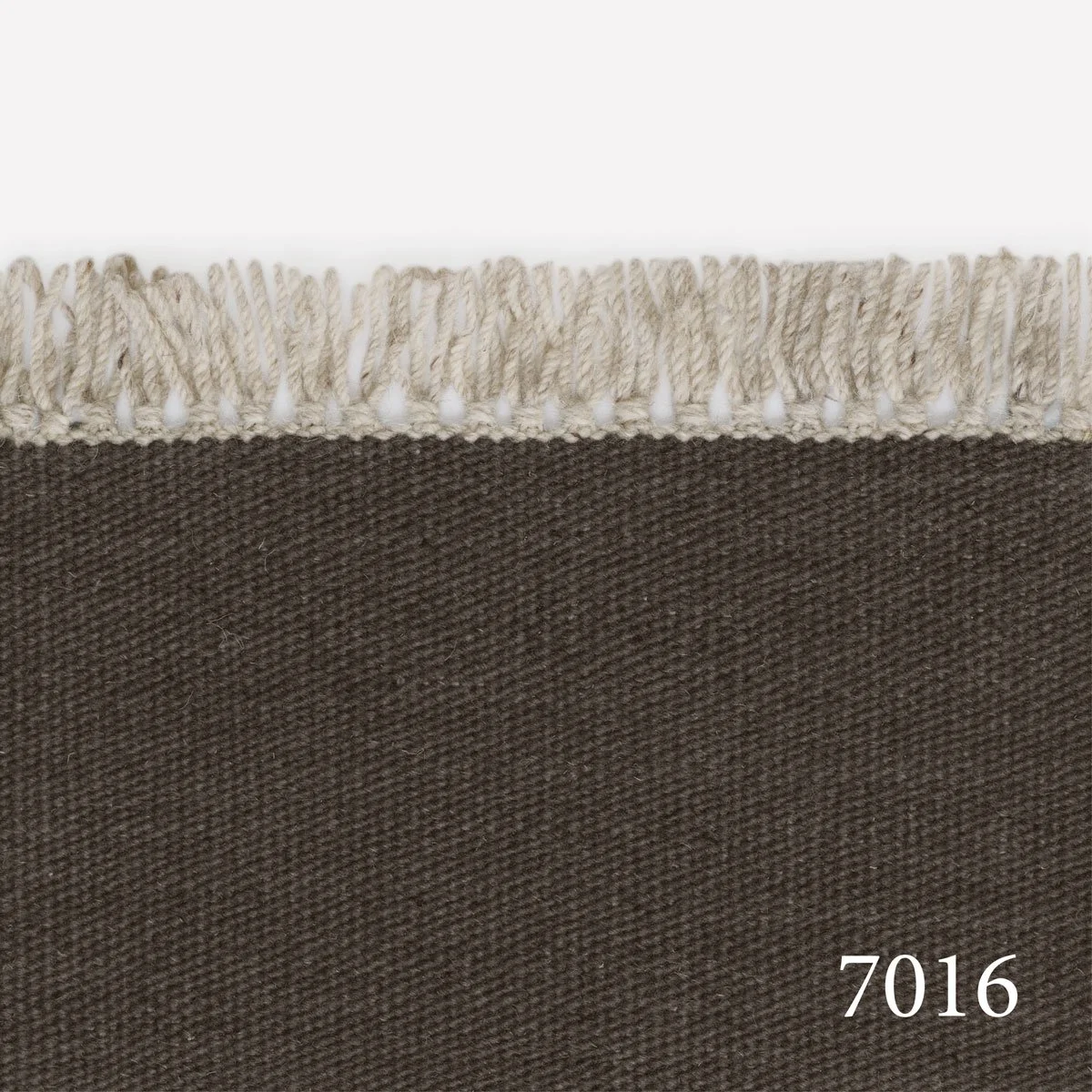 rugs-miko-kvadrat-kelim-naturally-coloured-fringes-7016.jpg