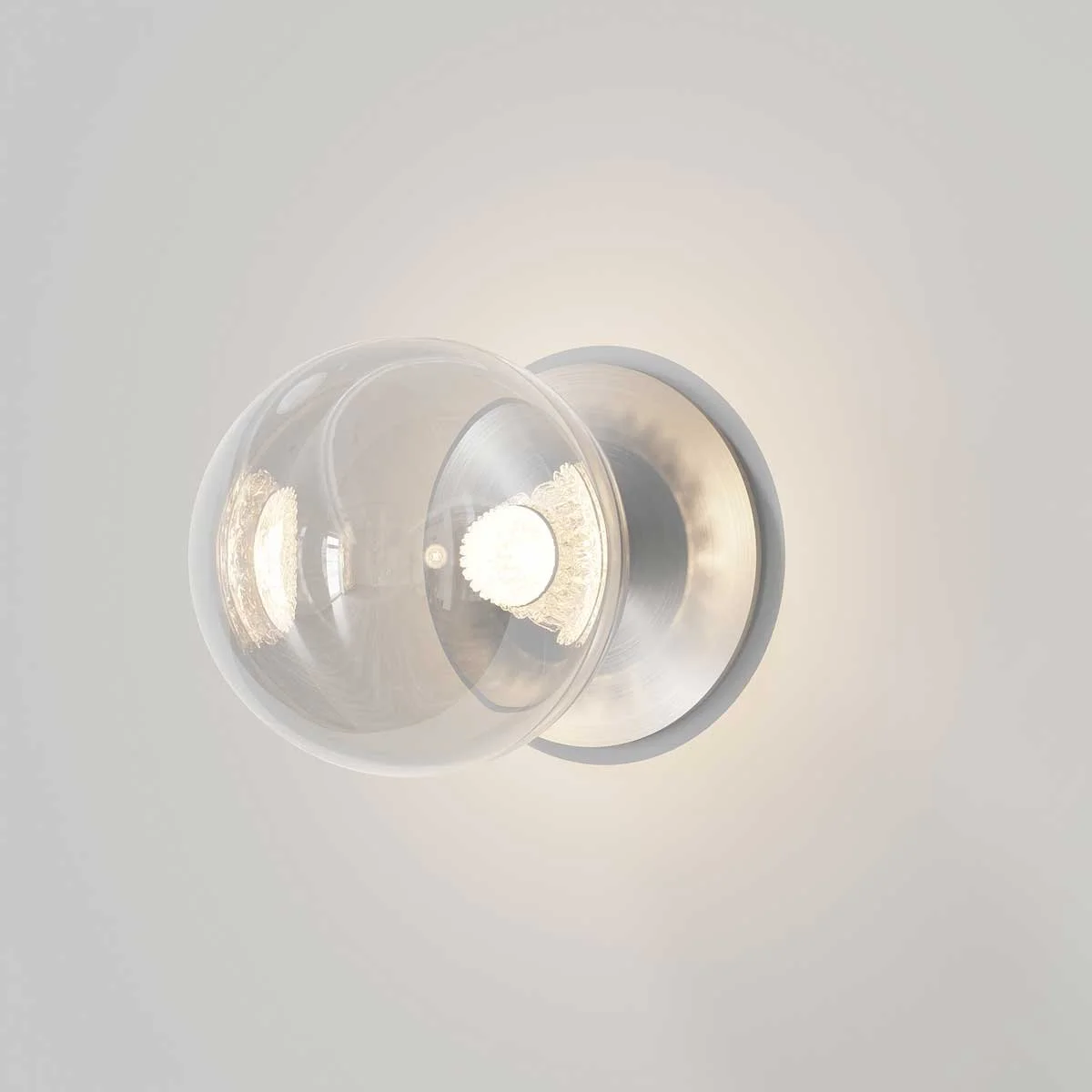 miko-soktas-sora-wall-clear-steel.jpg