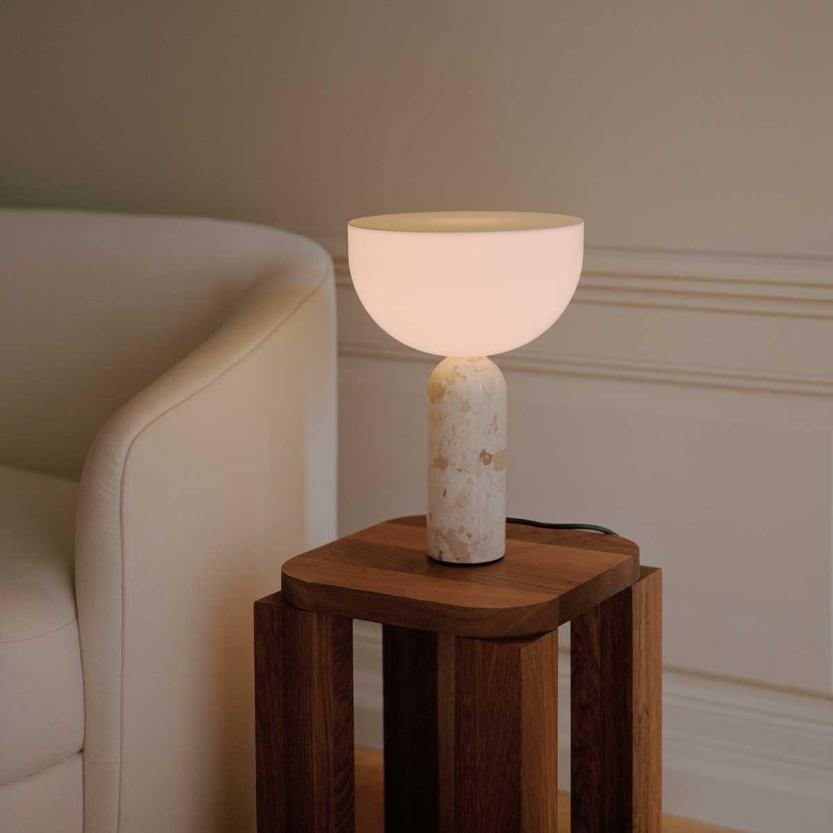 miko-new-works-kizu-table-lamp-4.jpg