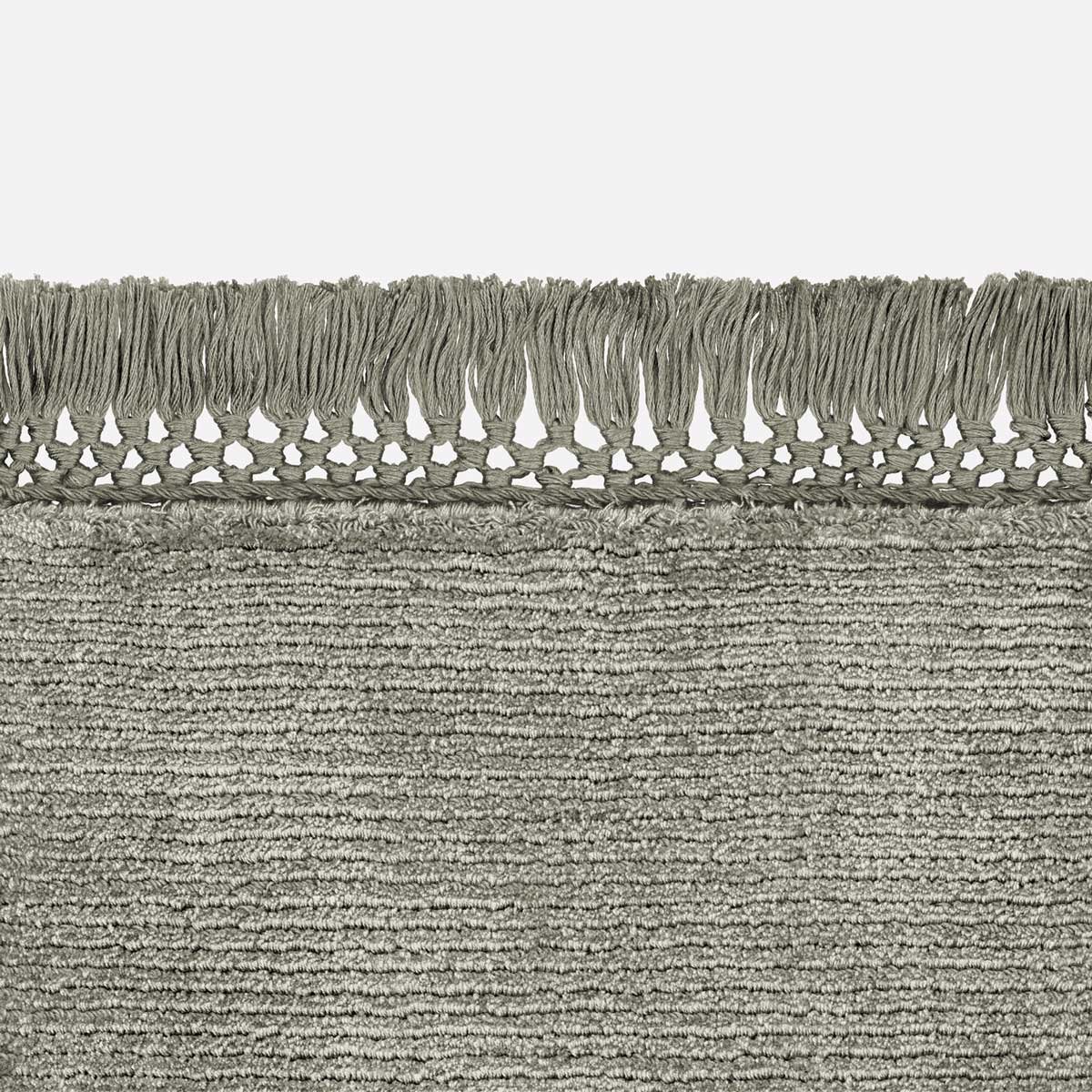 Kvadrat Loux Line Fringes Rug
