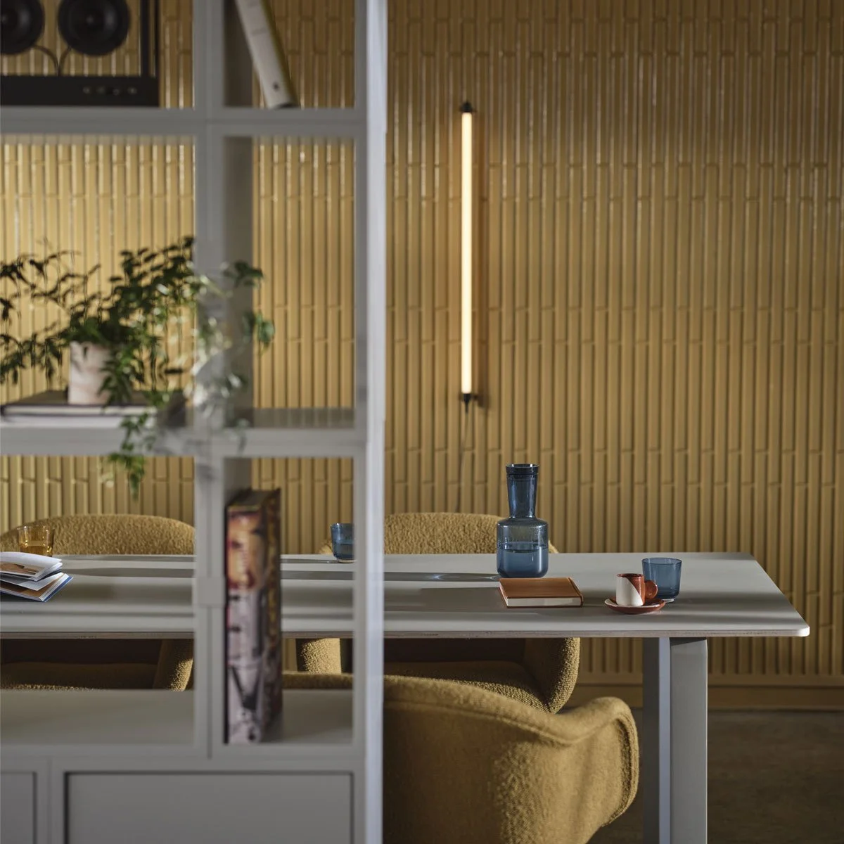 Fine Wall/Ceiling Lamp
