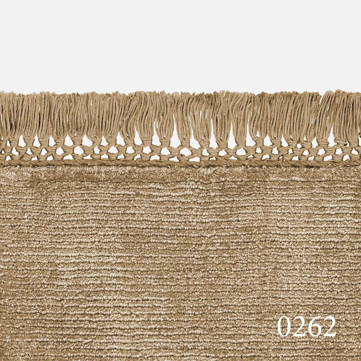 Kvadrat Loux Line Fringes Rug in colour 0262