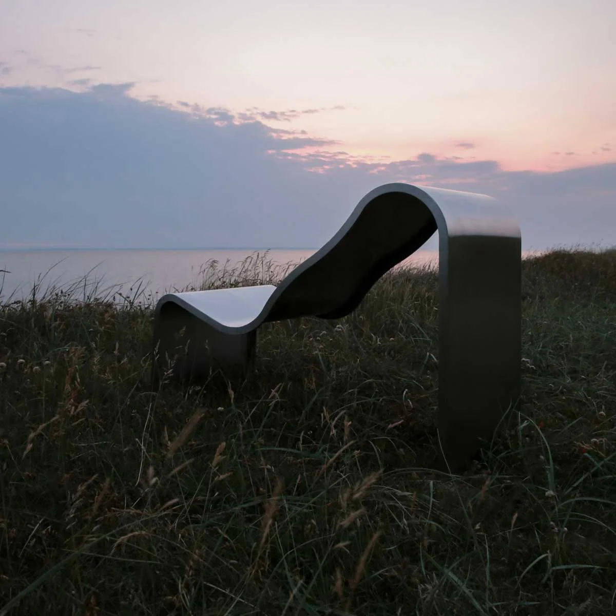 Dream View Bench by Muuto – Miko Designs