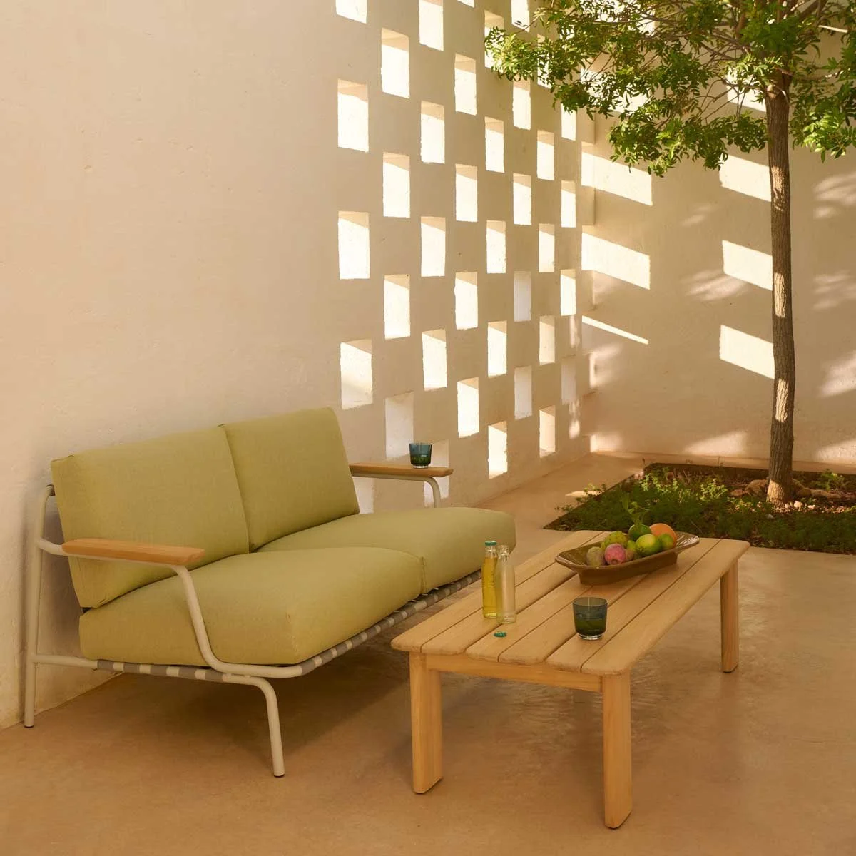 Assemble Coffee Table by Muuto