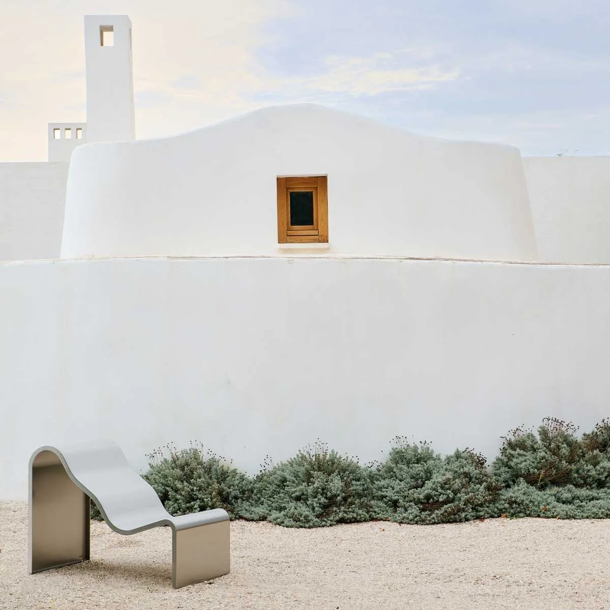 Dream View Bench by Muuto – Miko Designs