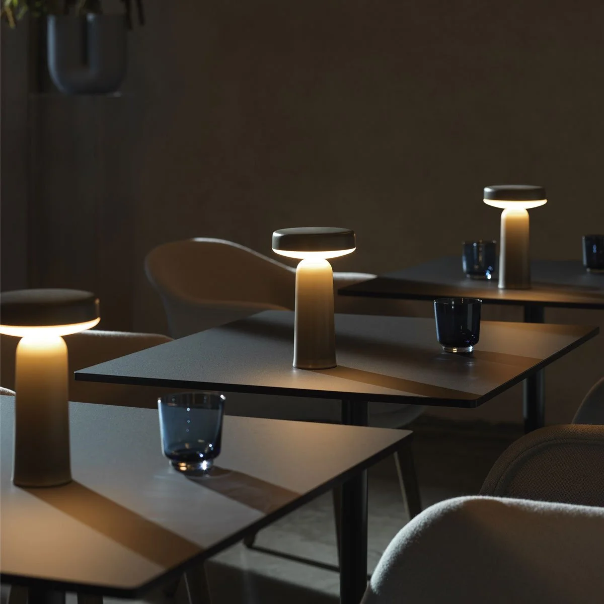 Ease Portable Lamp by Muuto – Miko Designs