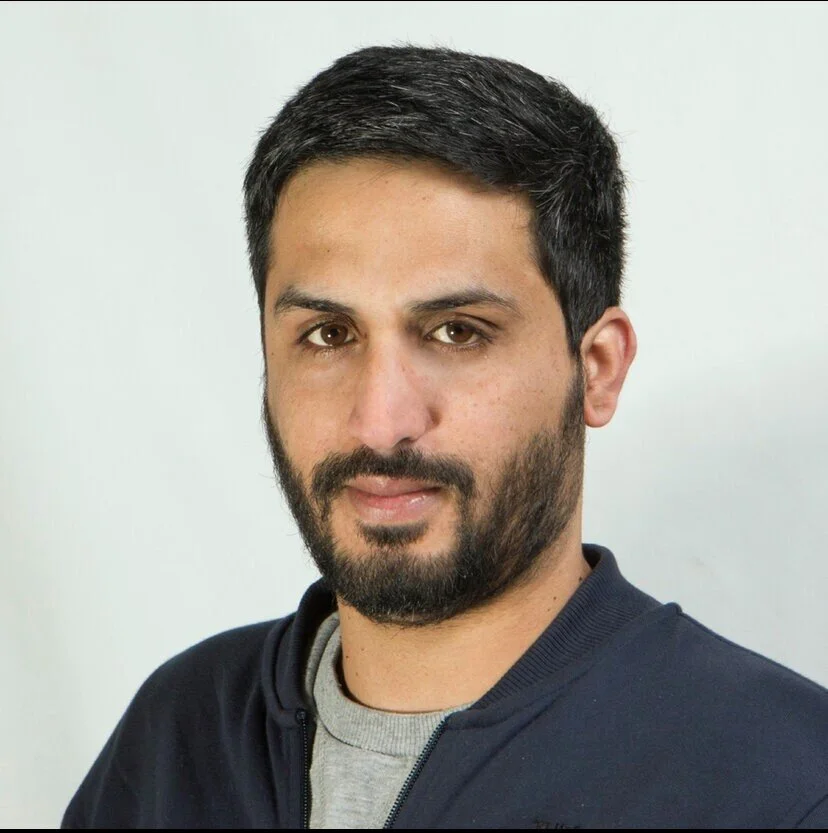 التصميم العالمي للوصول الشامل في المتاجر والخدمات العامة