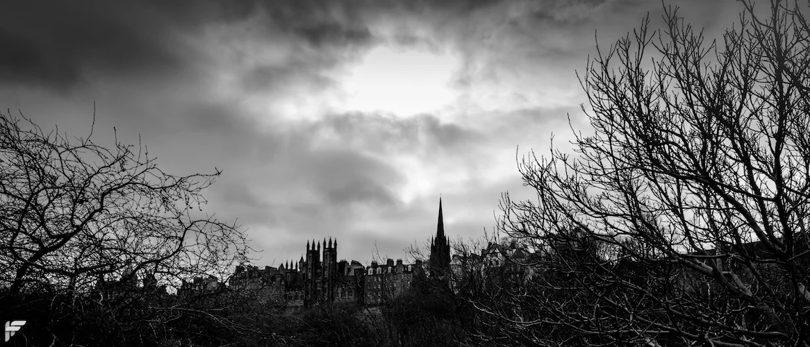 Edinburgh Old Town - Fuji X70